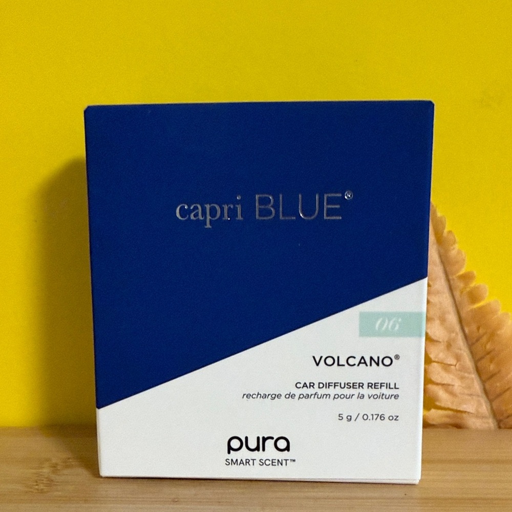 Capri Blue Volcano Car Diffuser Refill one - Picture 2 of 5